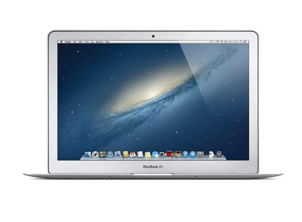 Used MacBook Air 11″ (2015) | Intel Core i5 | 4GB RAM | 128GB SSD