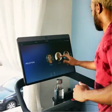 Peloton Tablet | 24-inch — image 2